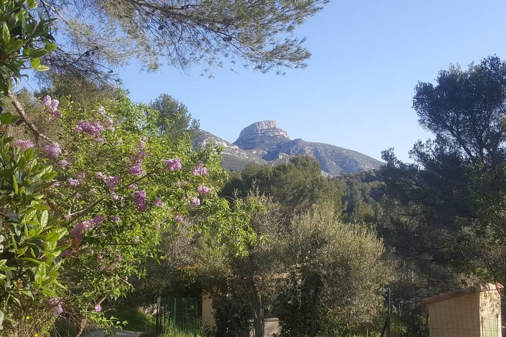 Charmant Appartement Neuf Le Taoume Marselha Exterior foto